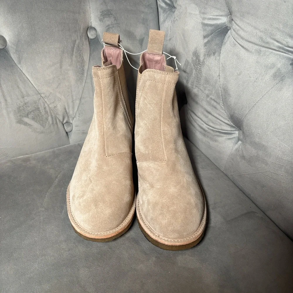 CIVIL REGIME Men's Cream Leather Crepe Sole Unit‎ Chelsea Boots